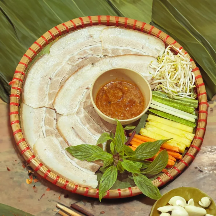 Bánh tráng cuốn thịt heo